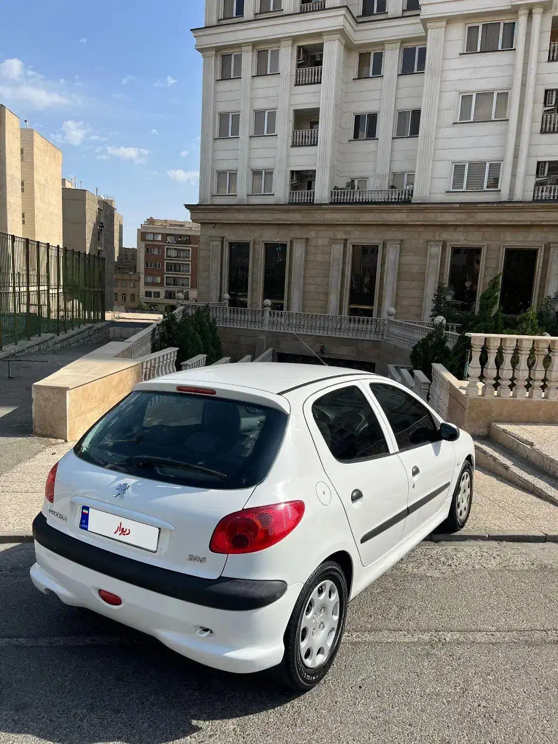 پژو۲۰۶تیپ۵مدل۱۳۹۶ بدون رنگ|خودرو سواری و وانت|تهران, جنت‌آباد مرکزی|دیوار