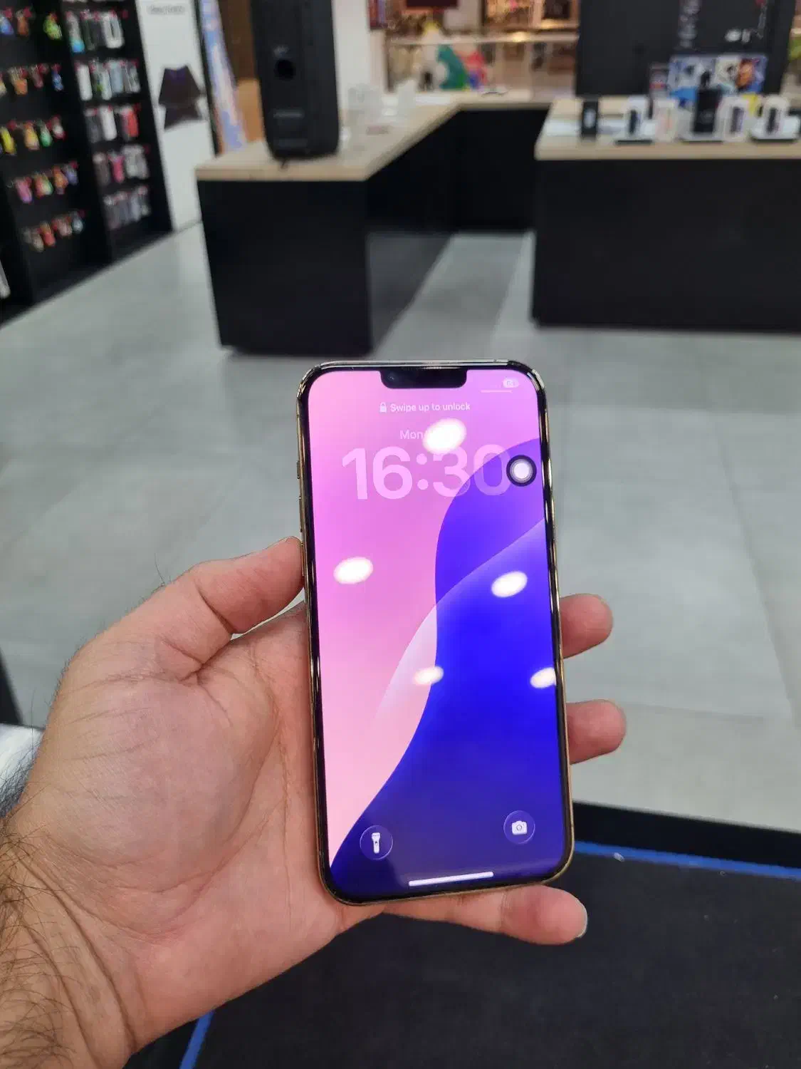 IPHONE 13PRO MAX ZAA 256|موبایل|بروجرد, |دیوار