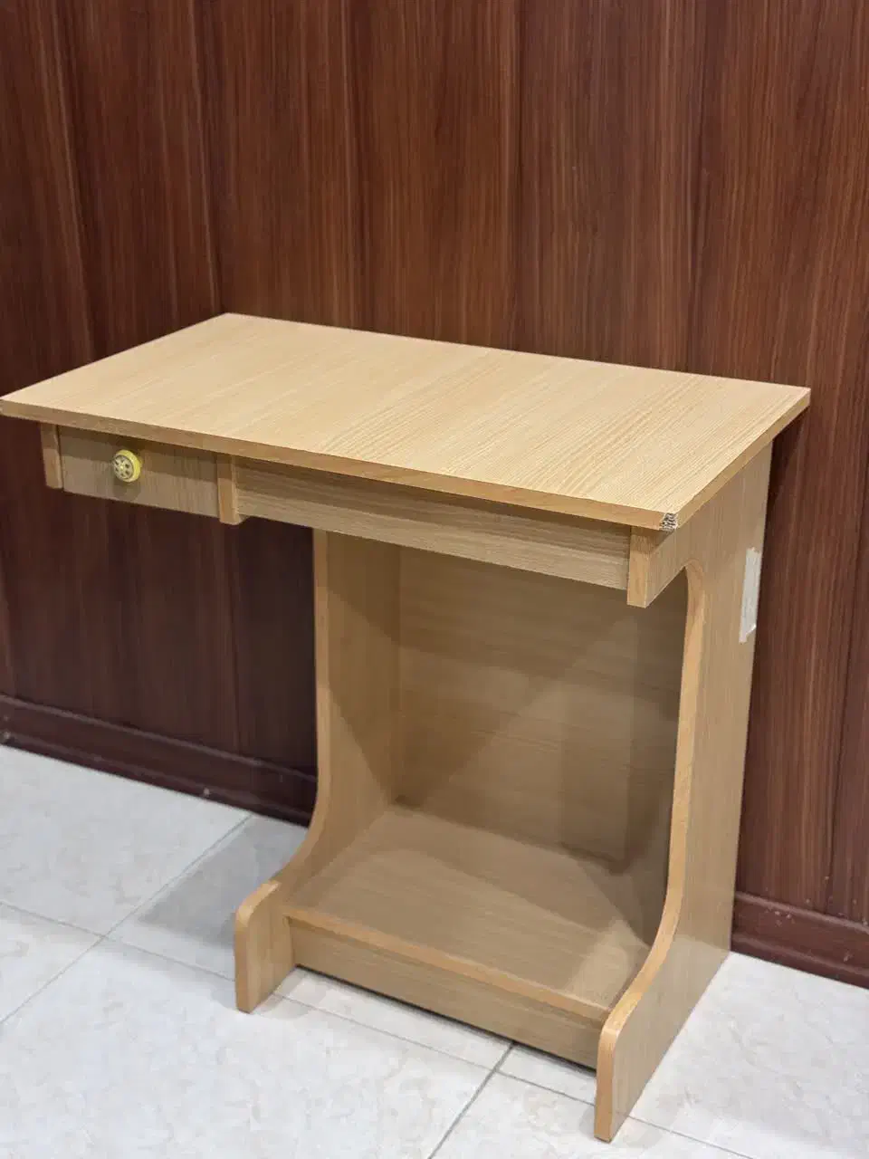 میز چرخ خیاطی|لوازم خیاطی و بافتنی|مشهد, نکاح|دیوار