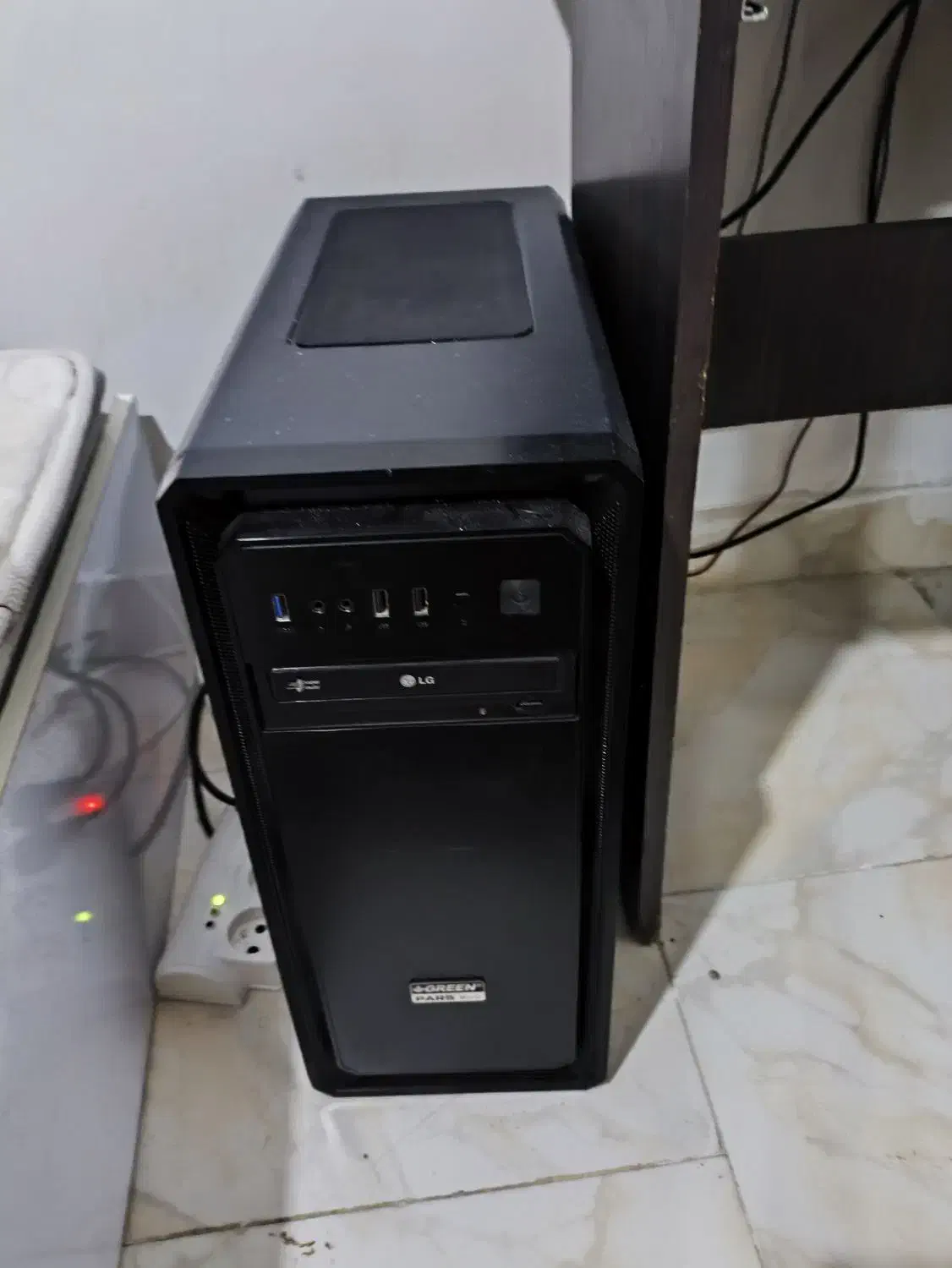 کامپیوتر کامل|رایانه رومیزی|گرگان, |دیوار