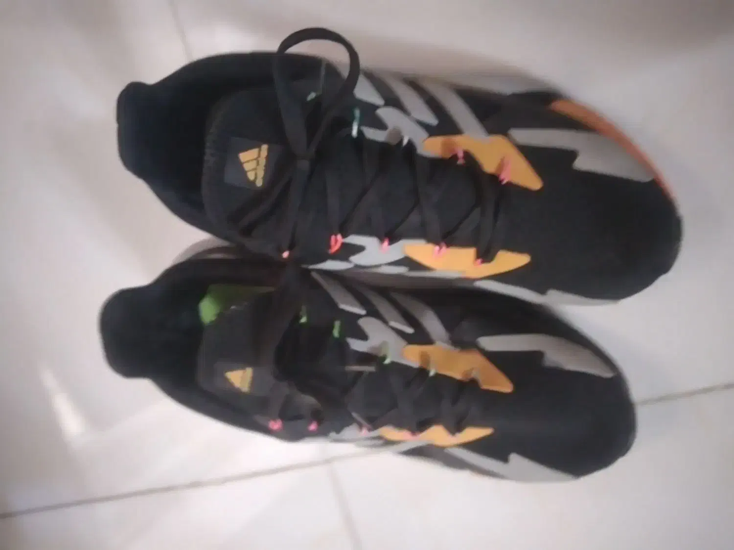 کتانی اصل اورجینال ادیداس|کیف، کفش، کمربند|خوی, |دیوار