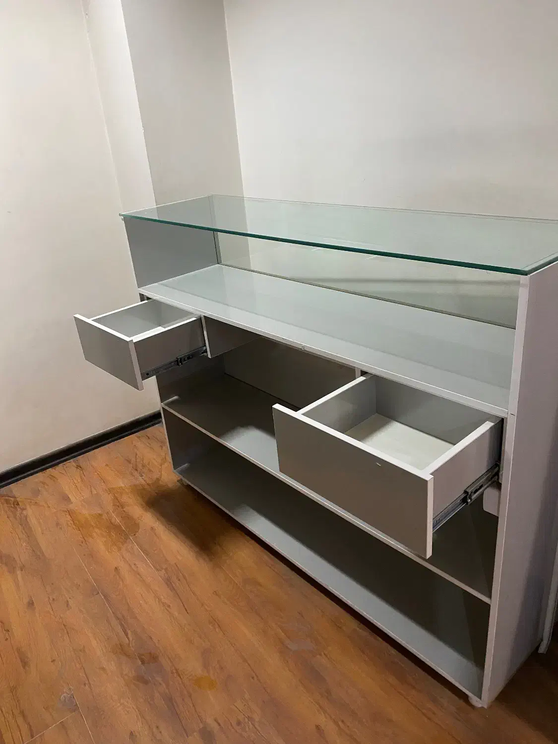 کانتر دوعدد موجود زیر قیمت|مبلمان اداری|کرج, گوهردشت|دیوار