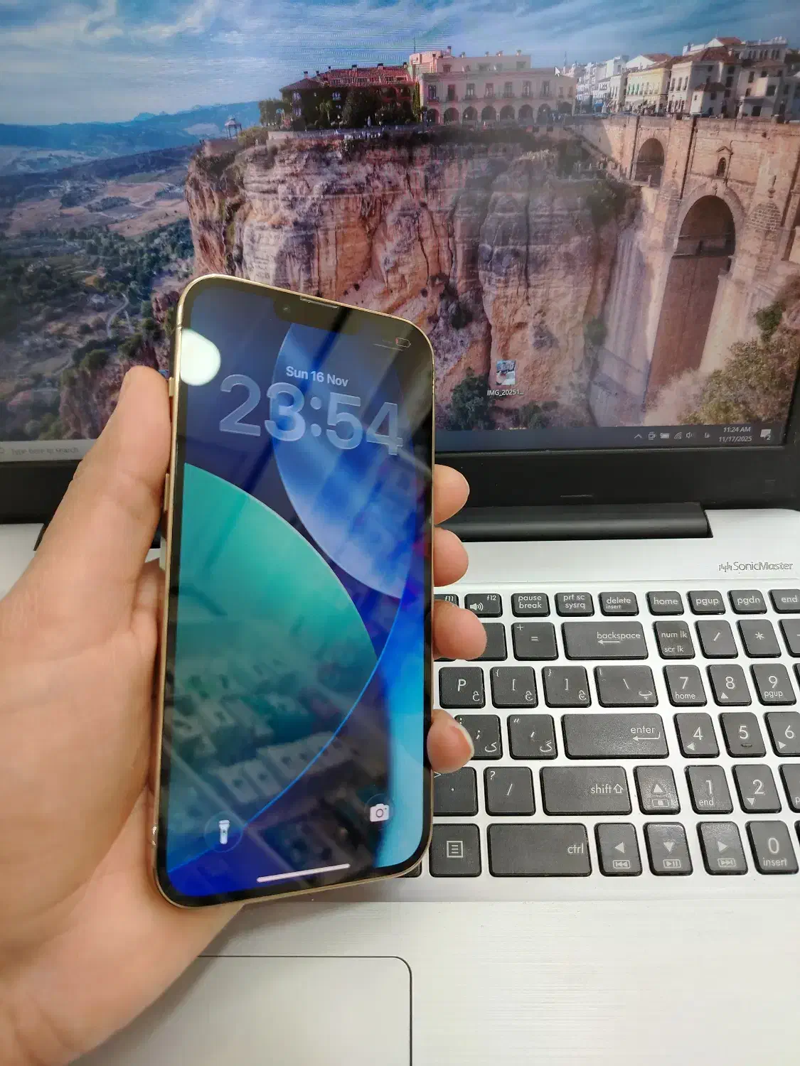 گوشی آیفون|موبایل|سبزوار, قائم|دیوار