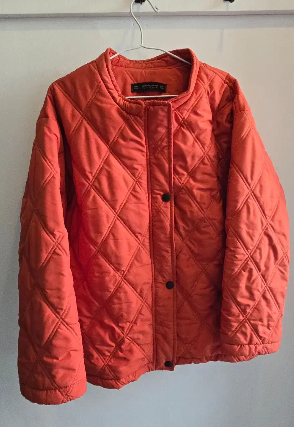 کاپشن زنانه در حد نو ، مدل کتی|لباس|رشت, انصاری|دیوار