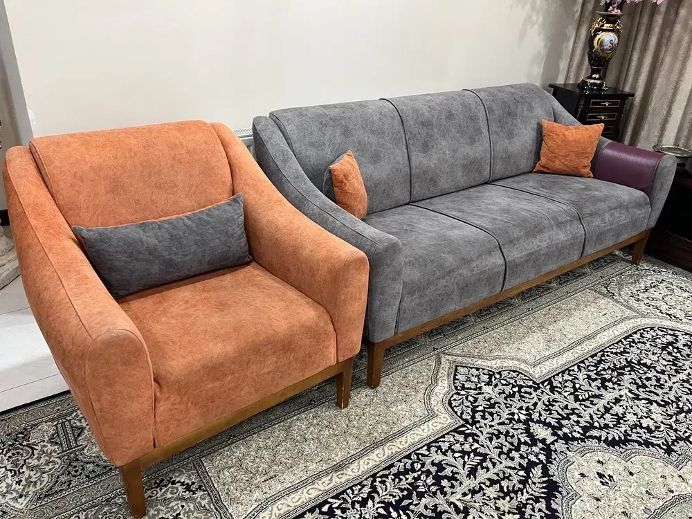 مبل راحتی ساده و شیک + میز عسلی|مبلمان خانگی و میز عسلی|حمیدیا, |دیوار