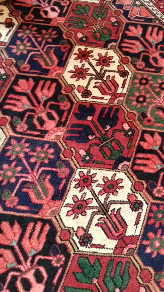 فرش قالی بختیاری کاملا سالم|فرش|پردیس, فاز ۲|دیوار