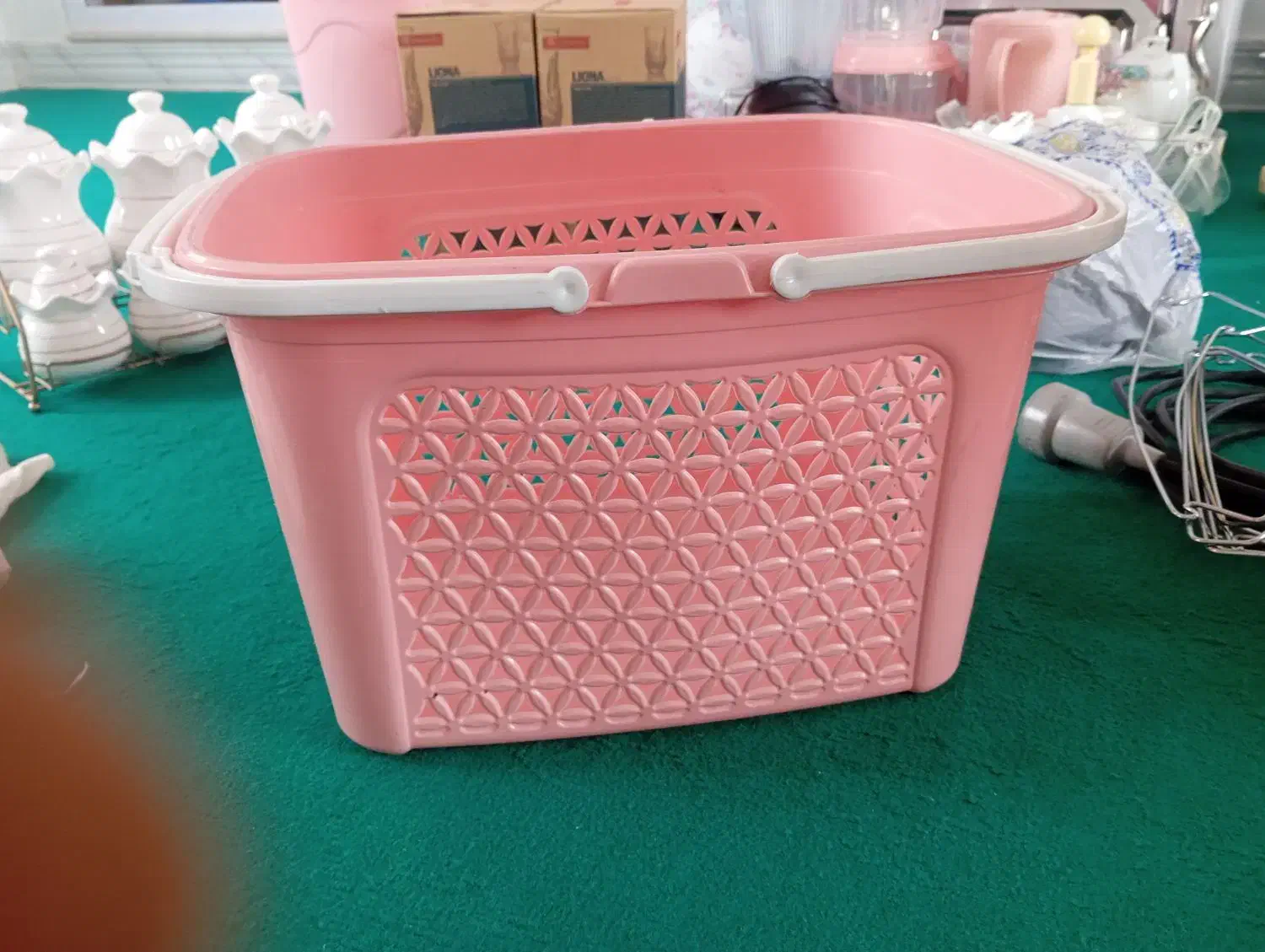 وسایل پلاستیکی|ظروف نگهدارنده، پلاستیکی، یک‌بارمصرف|مهاباد (آذربایجان غربی), |دیوار