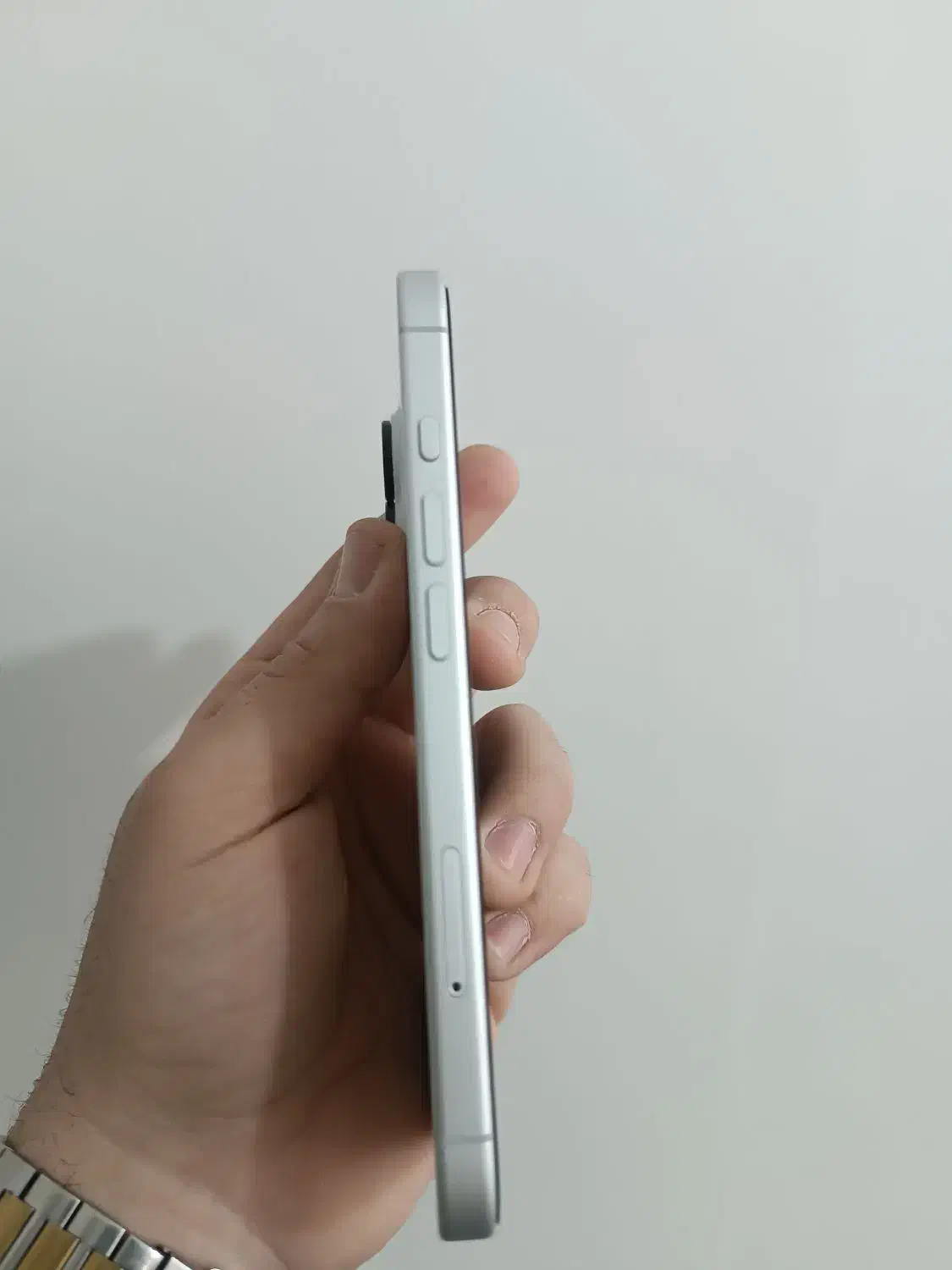 آیفون ۱۶ نرمال سفید شرکتی|موبایل|شهریار, شهرک مصطفی خمینی|دیوار