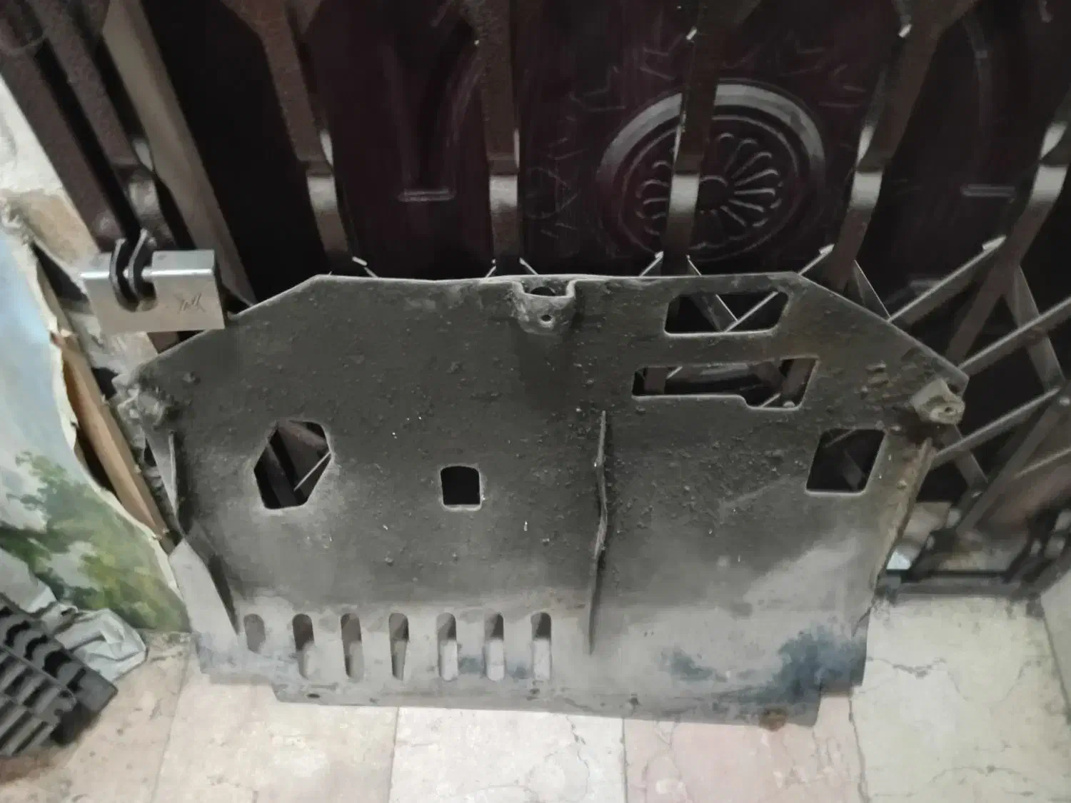 سینی زیر موتور ۴۰۵|قطعات یدکی و لوازم جانبی|قرچک, میرزائی جنوبی|دیوار