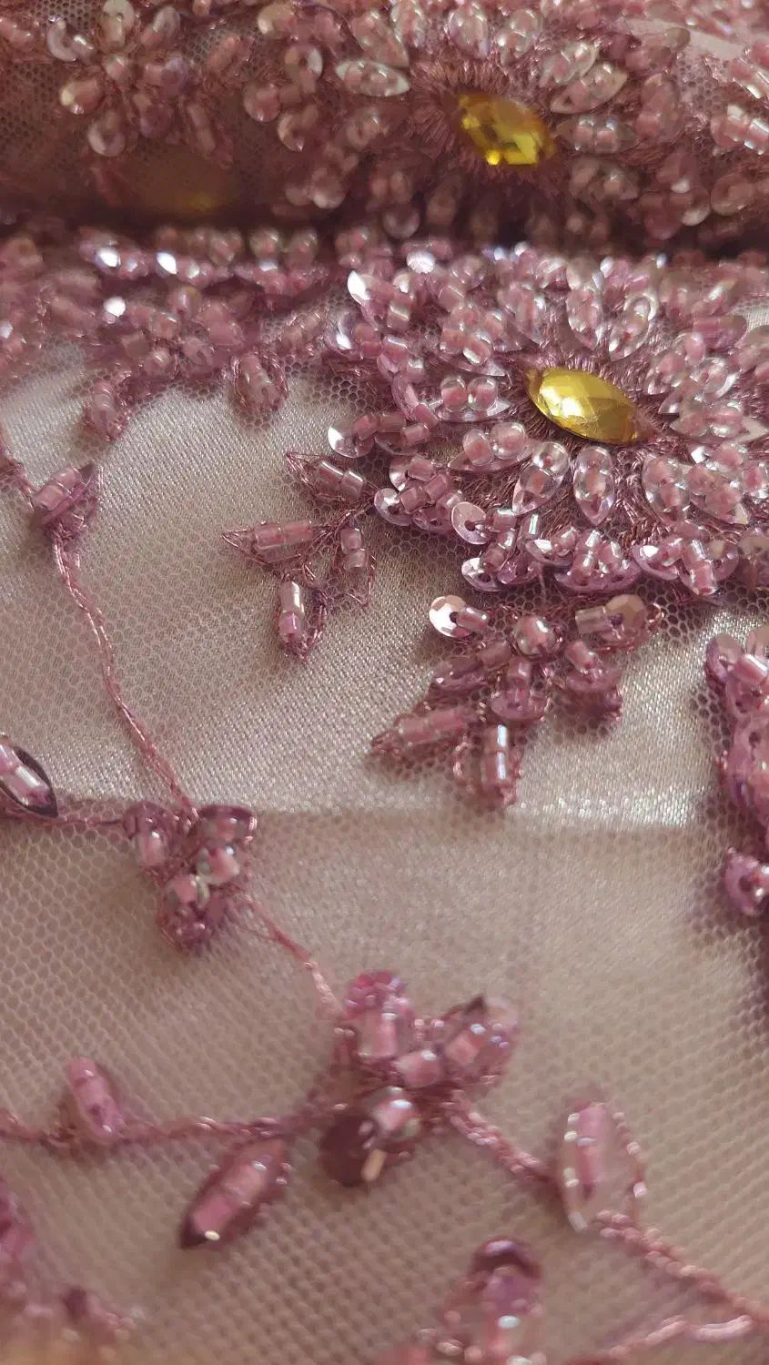 پارچه مجلسی سنگ دوزی شده|لباس|اصفهان, جلالیه|دیوار