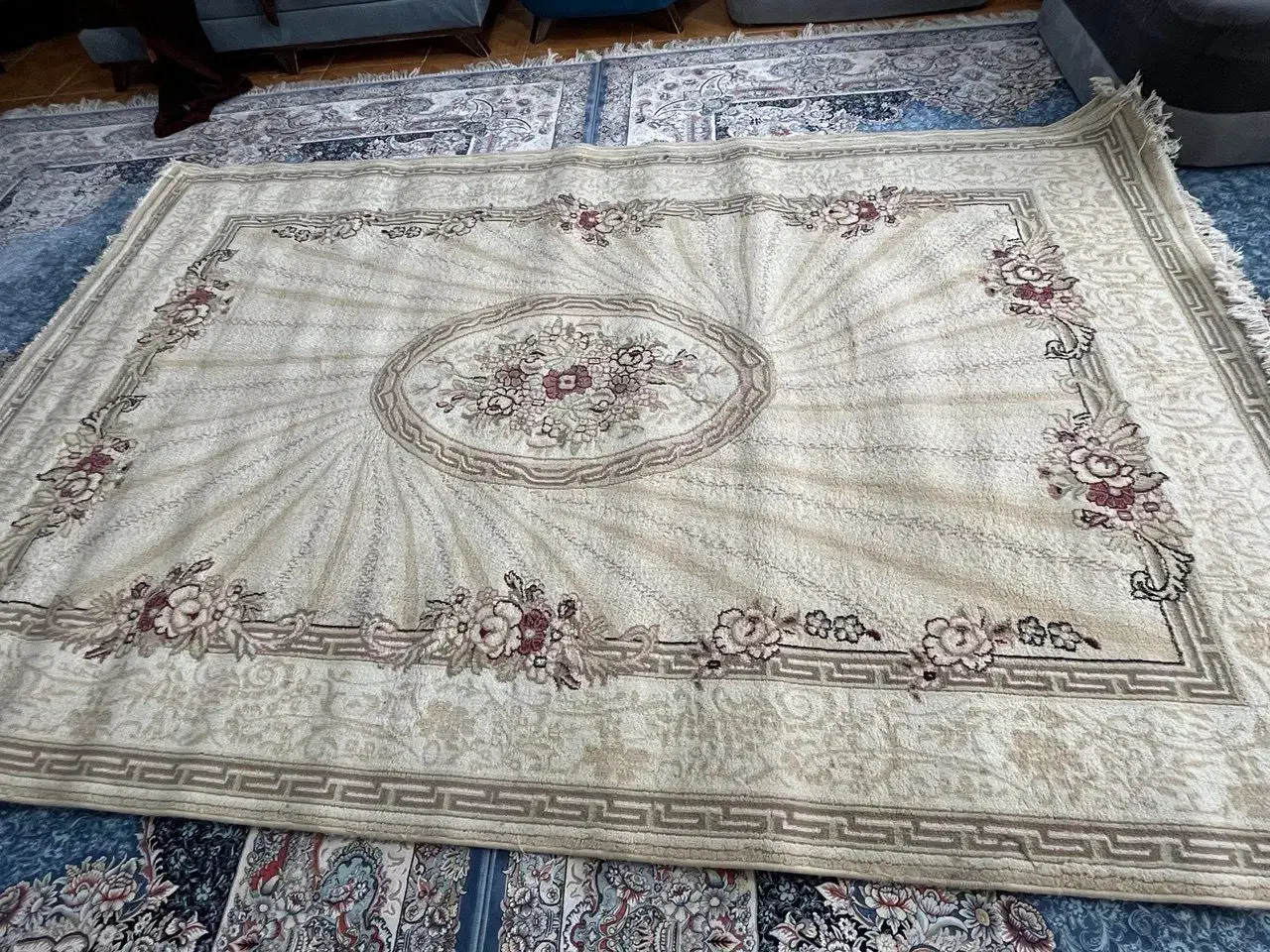 دو تا فرش ۶ متری سالم|فرش|لاهیجان, کوی آزادگان|دیوار