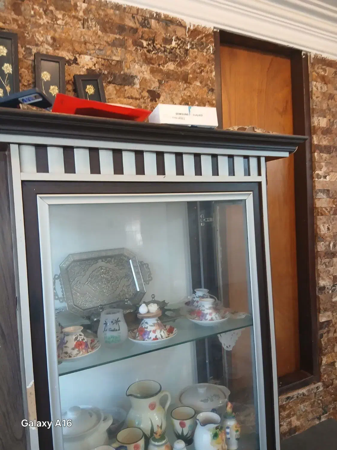 ویترین|بوفه، ویترین، کنسول|چمستان, |دیوار