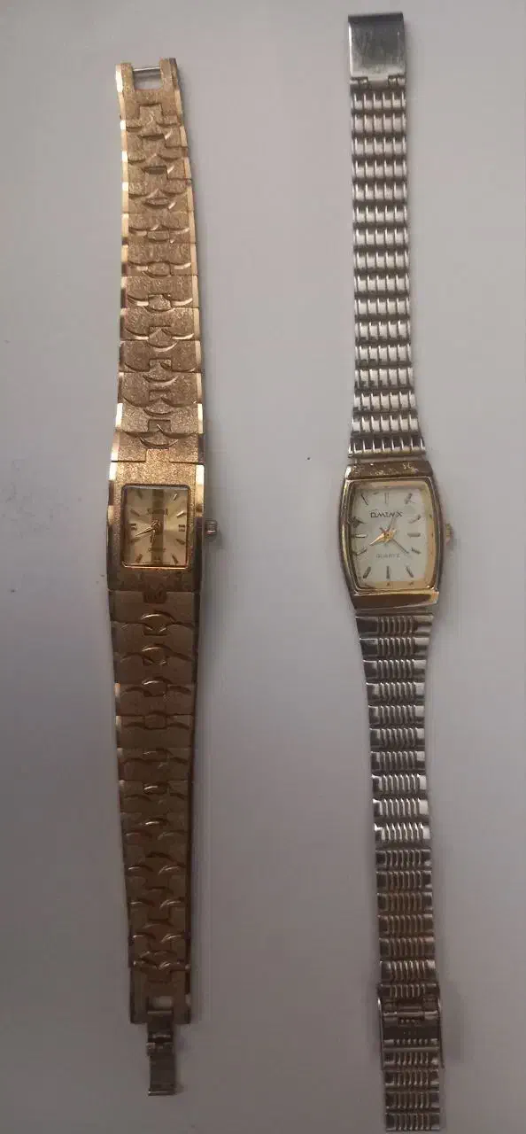 دوتا ساعت سالم به شرط فقط باتری نداره|ساعت|خرمدره, |دیوار