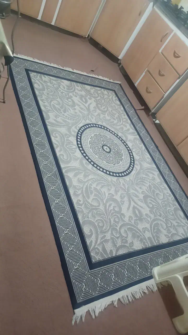 موکت قهوه ای|موکت|خمینی‌شهر, |دیوار