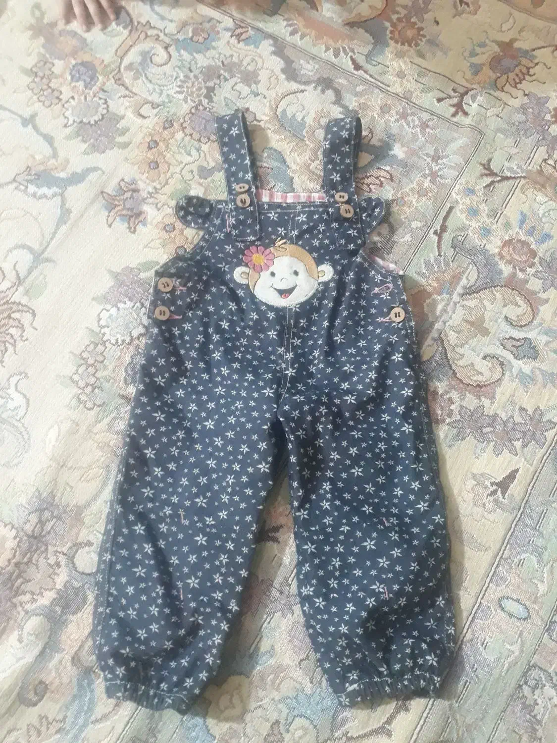 لباس کودک نو|کفش و لباس بچه|مشهد, رده|دیوار