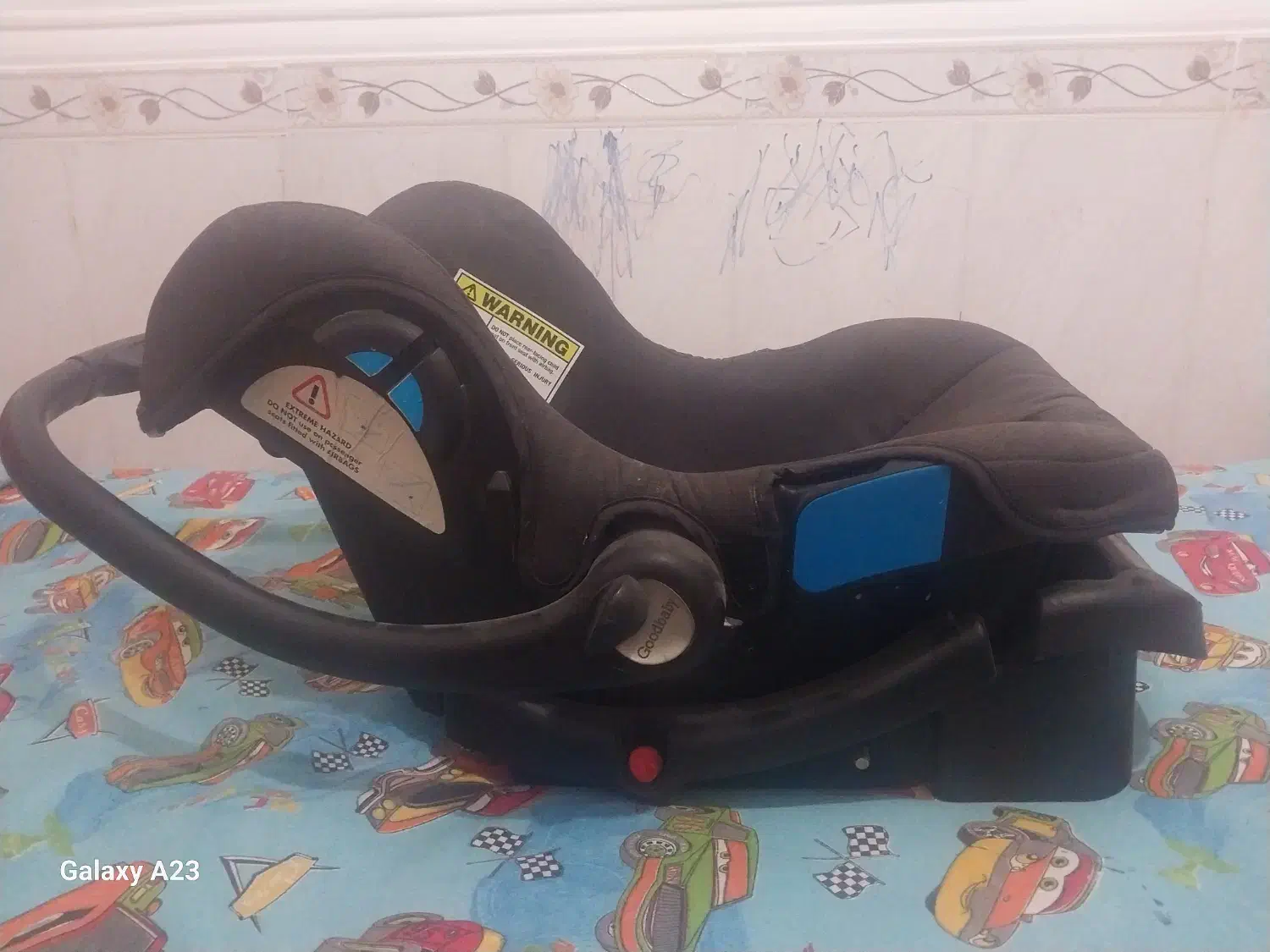 کریر نوزاد|کالسکه و لوازم جانبی|شیراز, بید زرد|دیوار