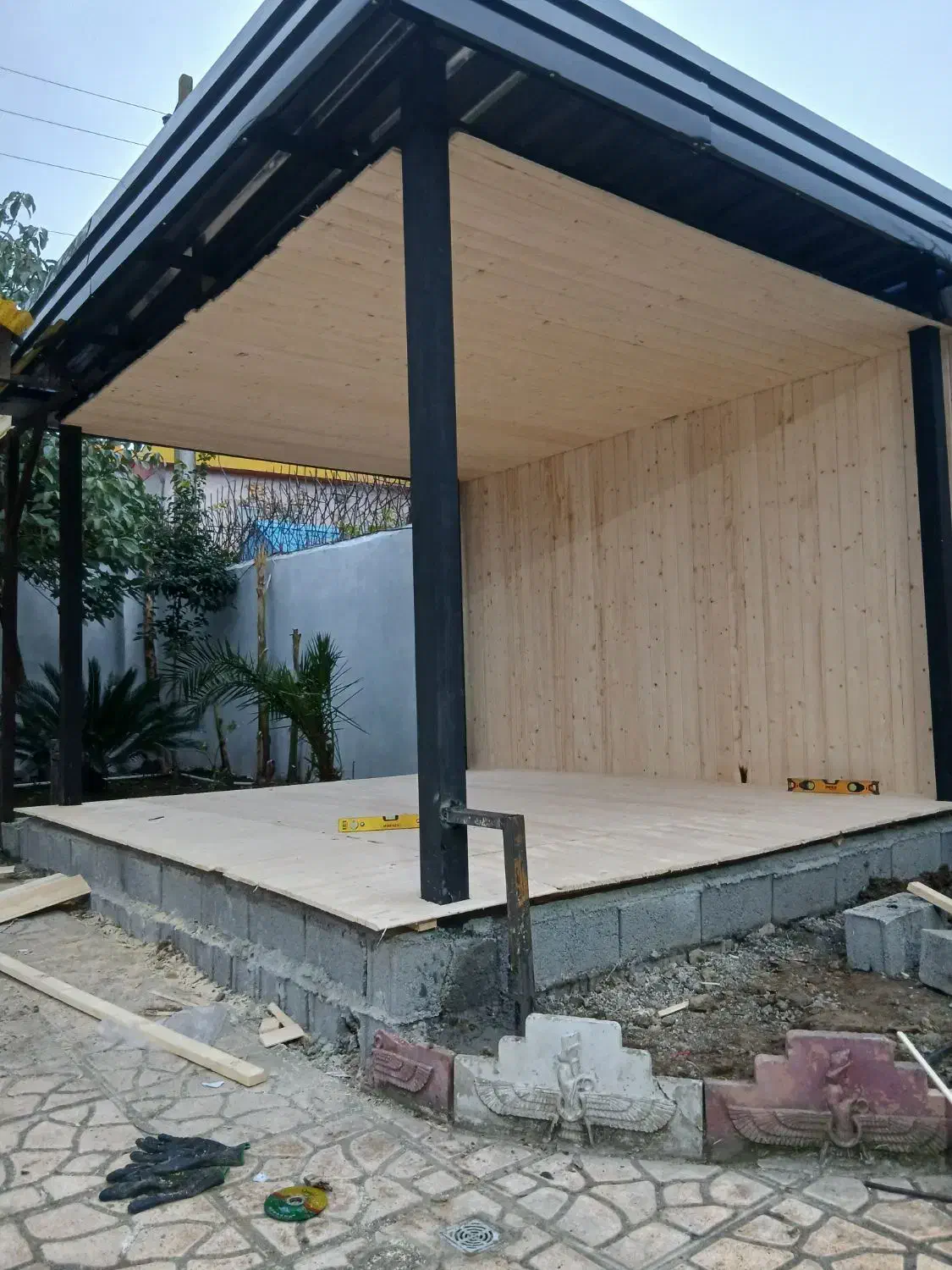 نجاری. حلب‌کوبی. جوشکاری. لمبه پی‌وی‌‌سی پیمانکاری|خدمات پیشه و مهارت|آمل, |دیوار