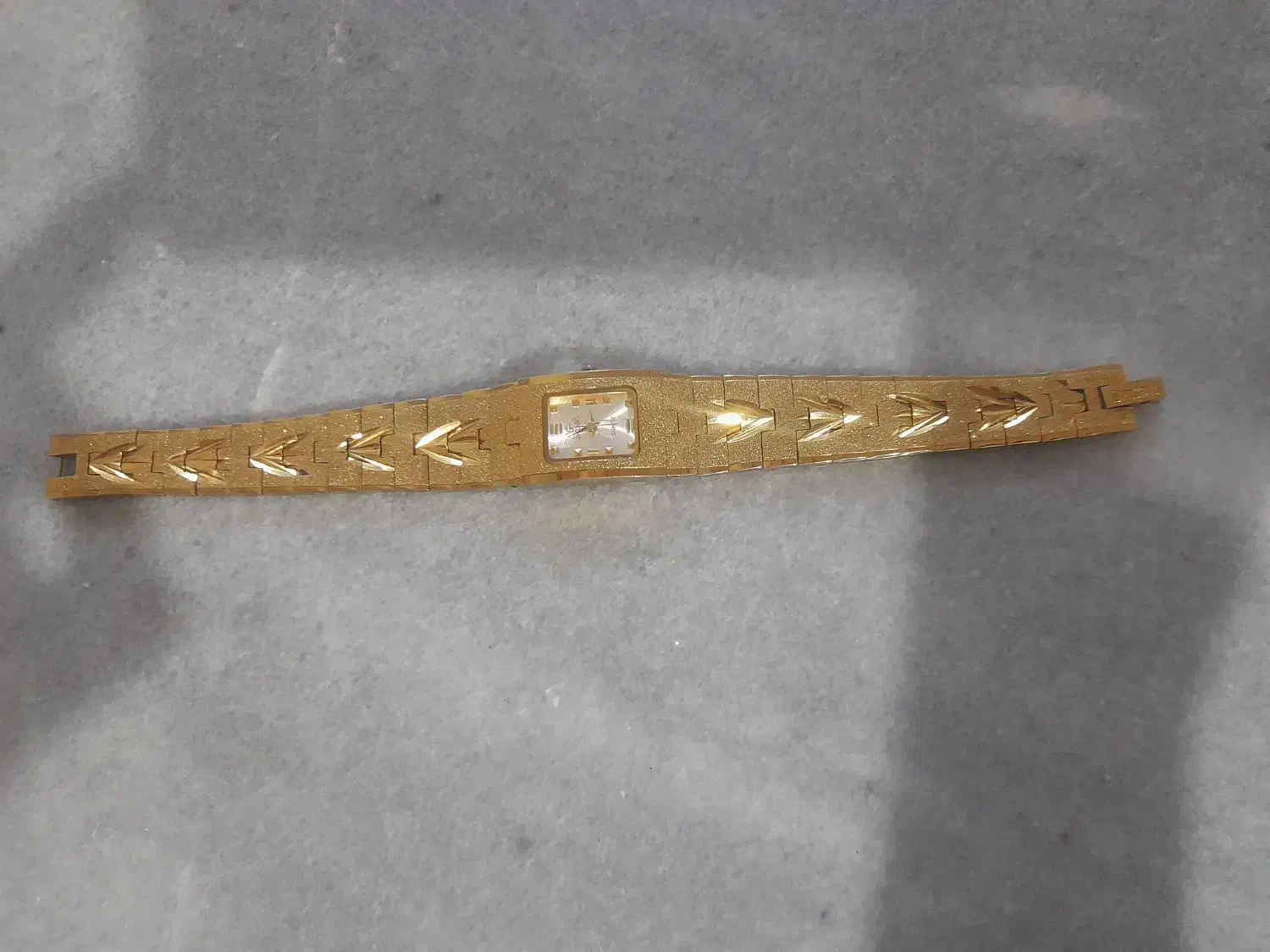 ساعت دستی|ساعت|قیدار, |دیوار