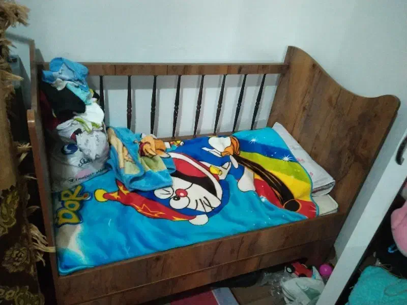 لوازم خانگی|تخت و سرویس خواب|گلبهار, شهر جدید گلبهار|دیوار