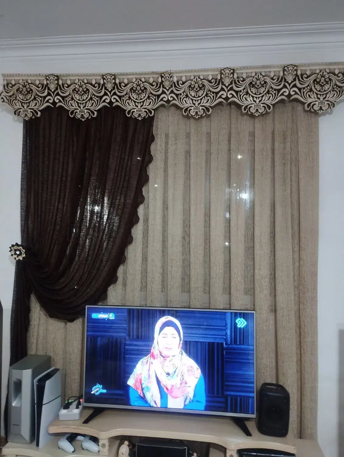 پرده وکتیبه|پرده، رانر، رومیزی|بهنمیر, |دیوار