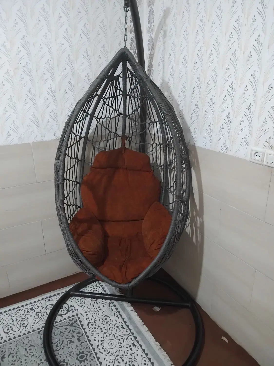 تاب راحتی|مبلمان خانگی و میز عسلی|یزد, |دیوار