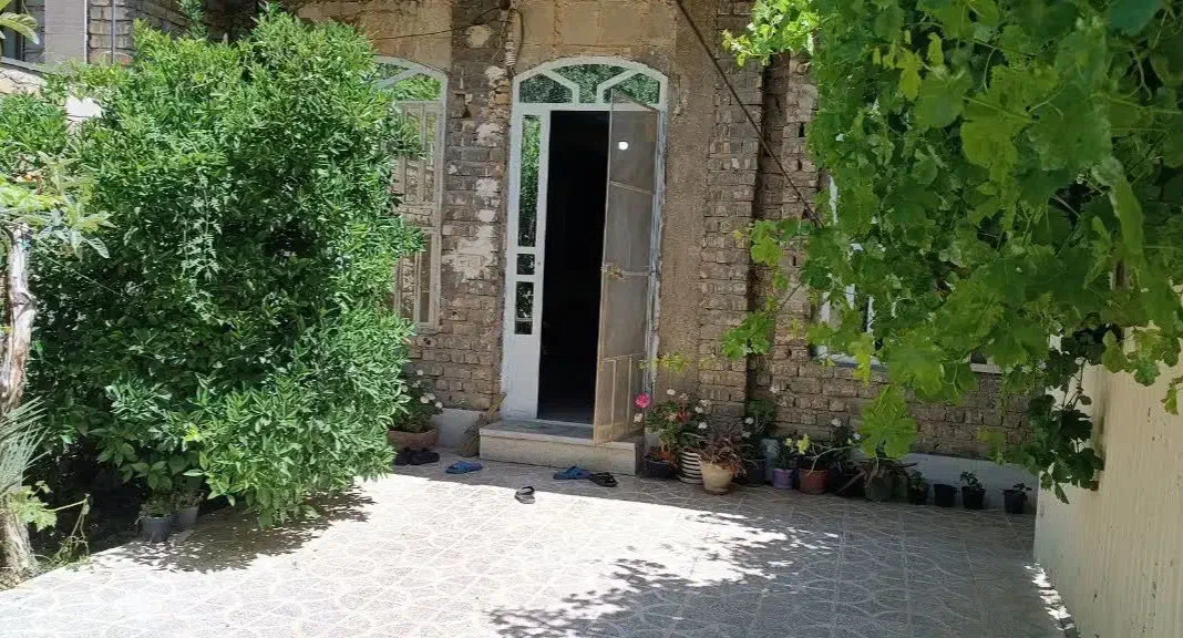 منزل فروشی دوخواب۰۰|فروش خانه و ویلا|شیراز, جوادیه|دیوار