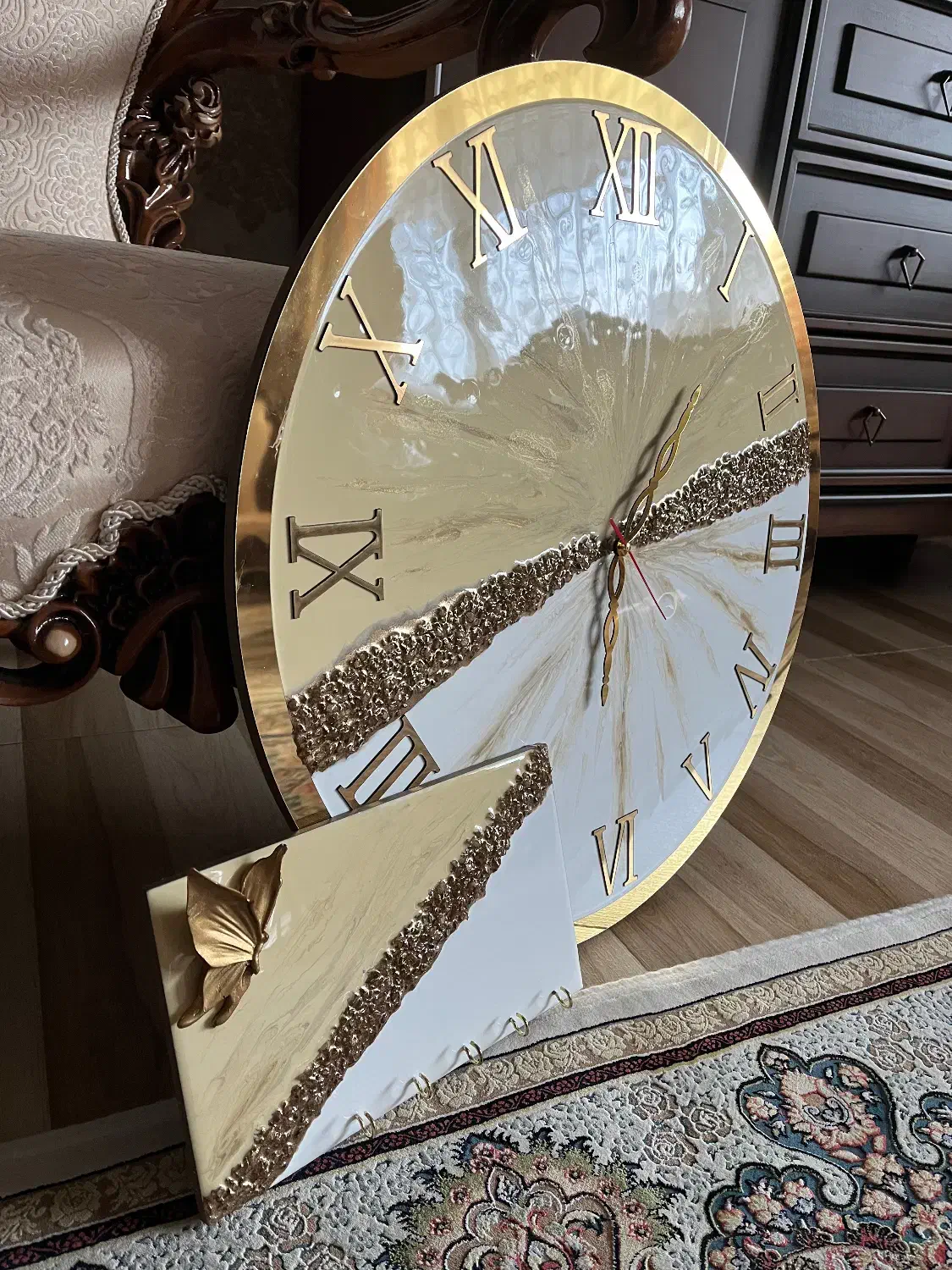 ست ساعت دیواری و رومیزی رزینی در اندیشه شهریار|ساعت دیواری و تزئینی|تهران, زعفرانیه|دیوار