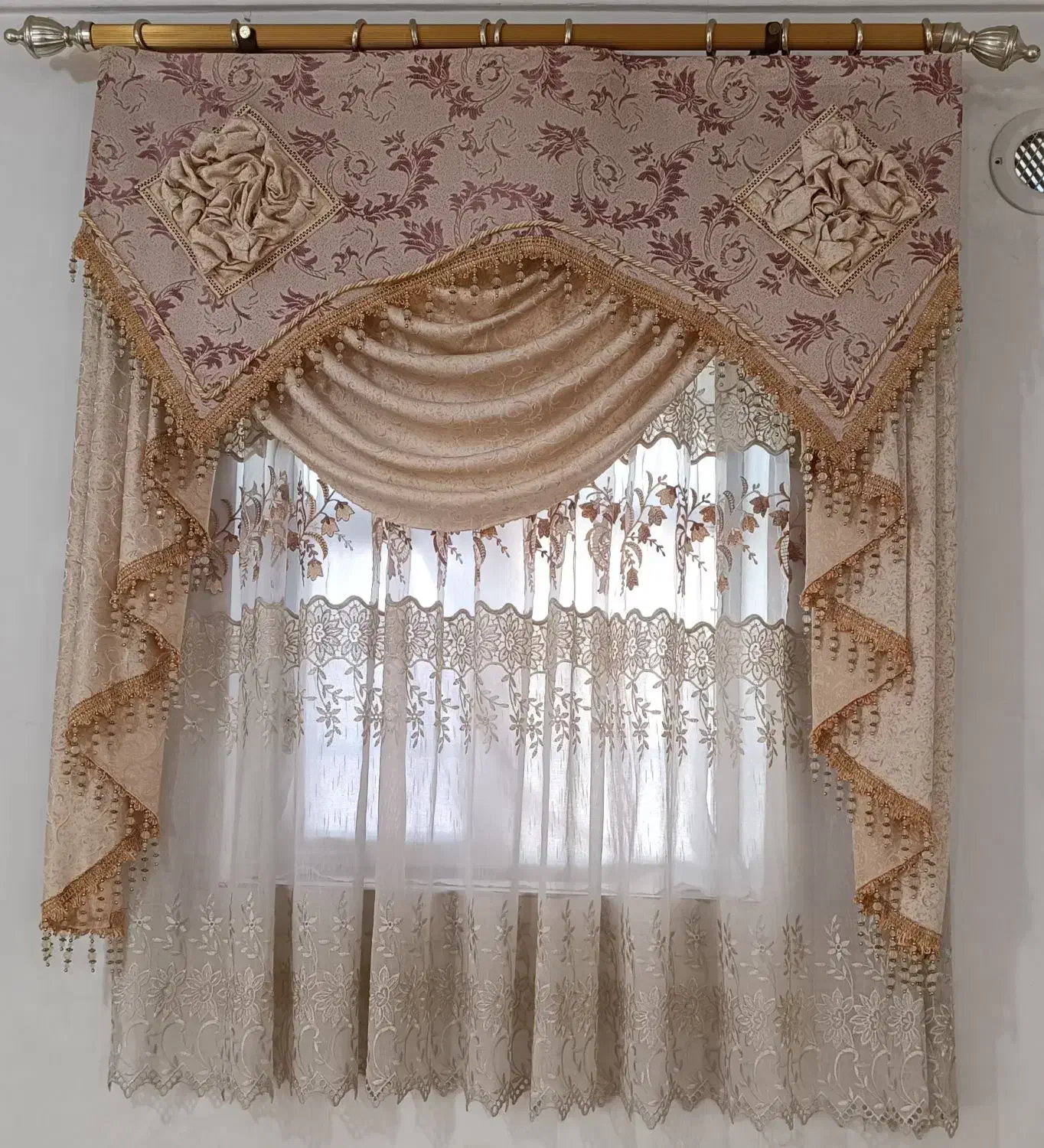 پرده سلطنتی خوشگل|پرده، رانر، رومیزی|نوشین شهر, |دیوار