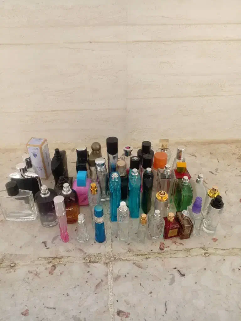 شیشه عطر خالی|آرایشی، بهداشتی، درمانی|شیراز, پانصد دستگاه ارتش|دیوار