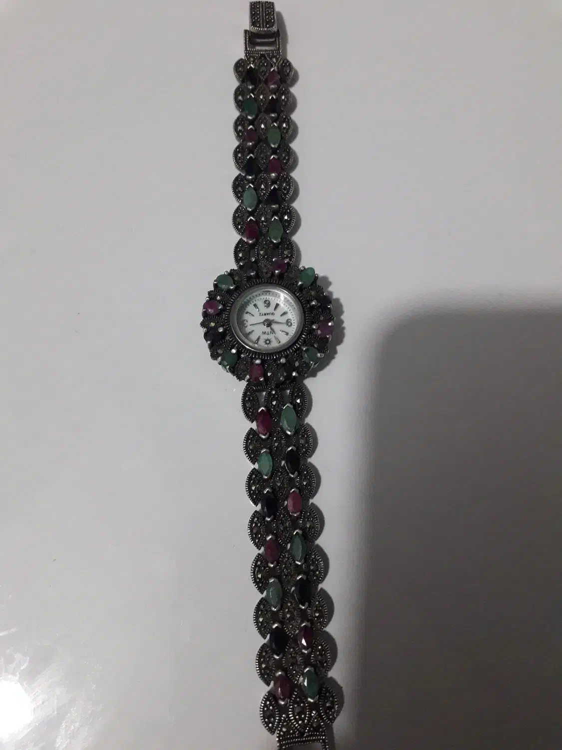 ساعت نقره|جواهرات|قدس, شهرقدس|دیوار