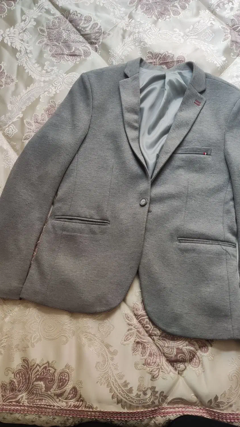 کت تک|لباس|قم, سالاریه|دیوار