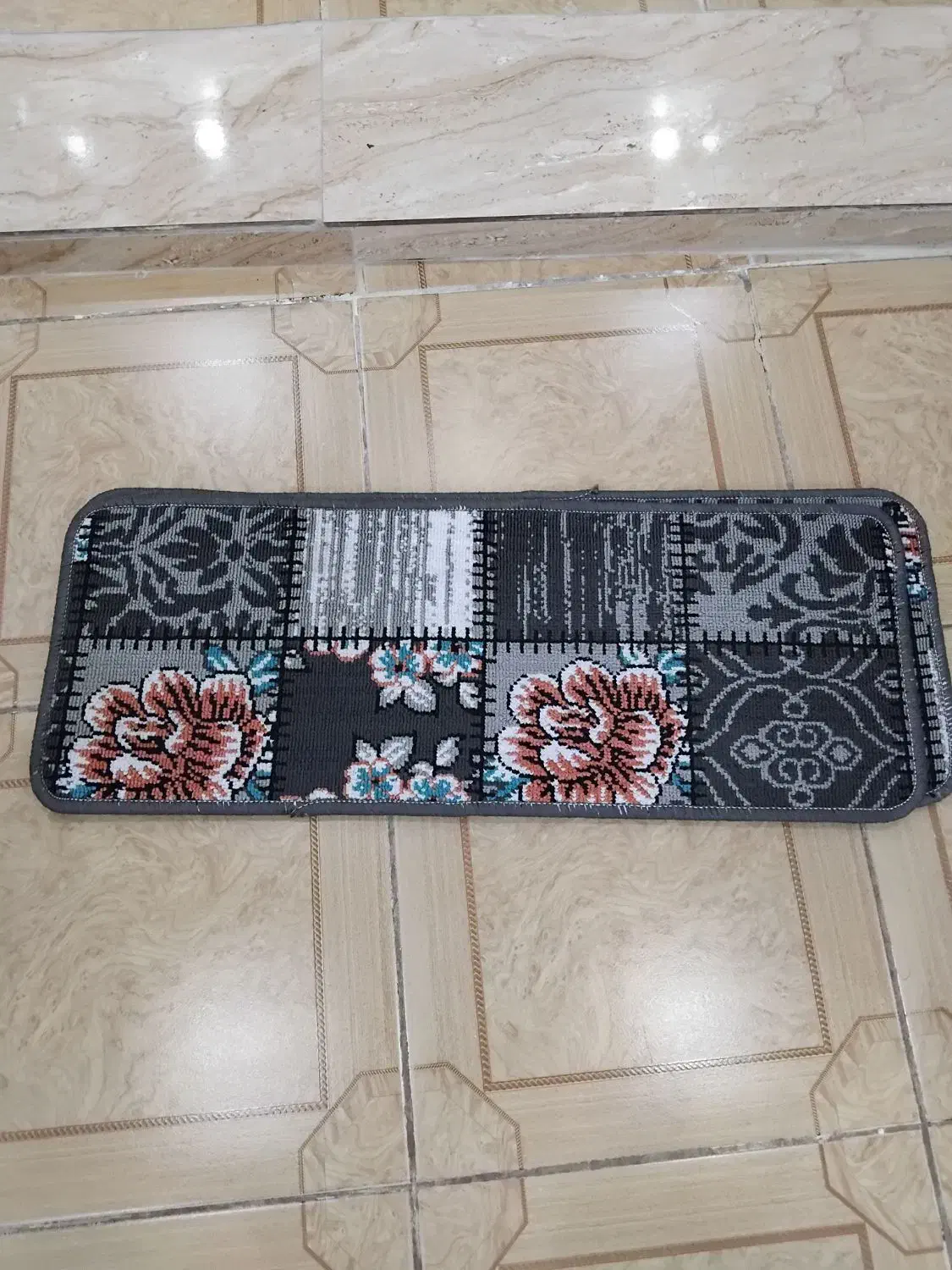 فرش راه پله|گلیم، جاجیم، گبه|رشت, پیرکلاچای|دیوار