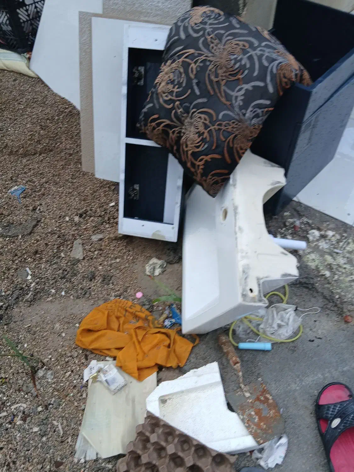 روشویی با شیرو پارکت|لوازم سرویس بهداشتی|بندرعباس, |دیوار