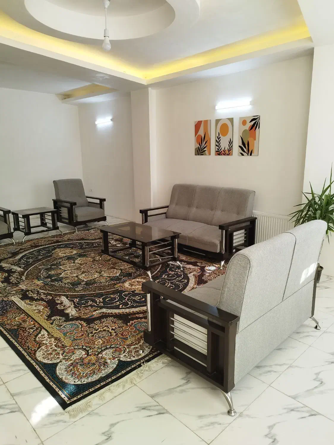 سوییت آپارتمانی دربست بسیار تمیز|اجارهٔ کوتاه‌مدت آپارتمان و سوئیت|بجنورد, |دیوار