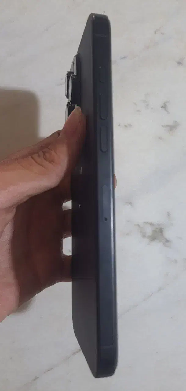 اپل iPhone 16 Pro Max با حافظهٔ ۲۵۶ گیگابایت|موبایل|ورامین, ورامین|دیوار