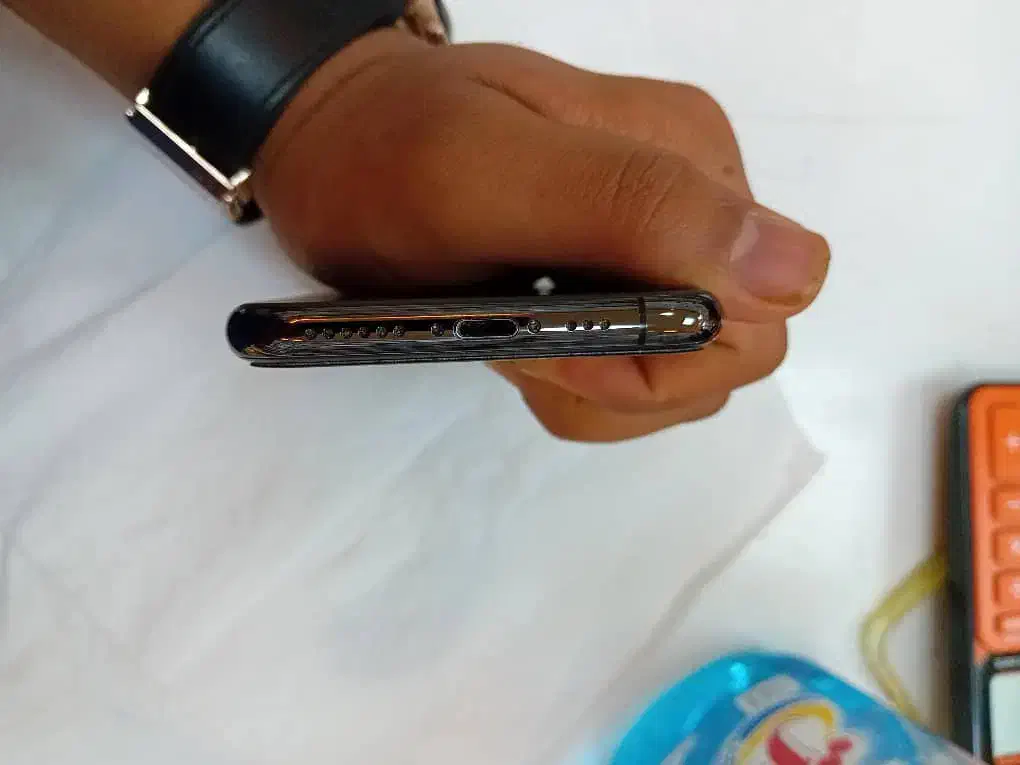 ۱۱ پرو|موبایل|فردیس, شهرک راه آهن|دیوار