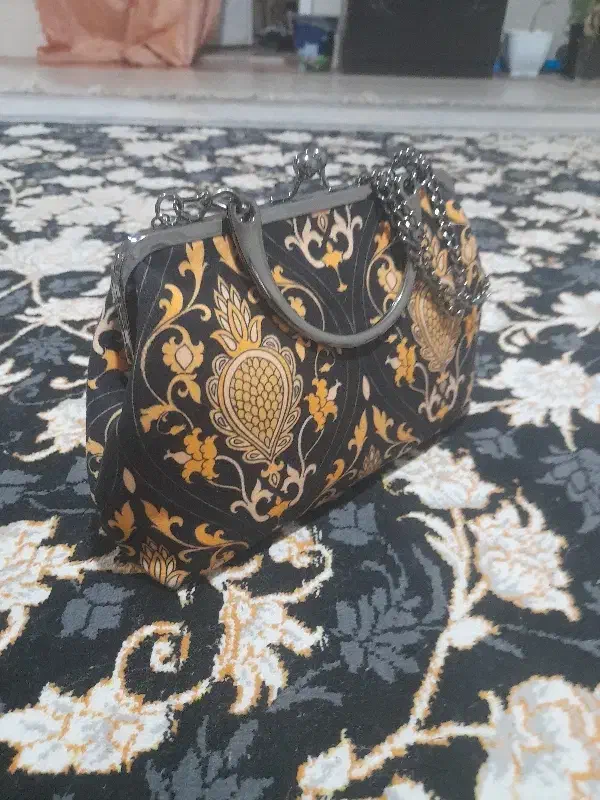 کیف بیرون|کیف، کفش، کمربند|داراب, |دیوار