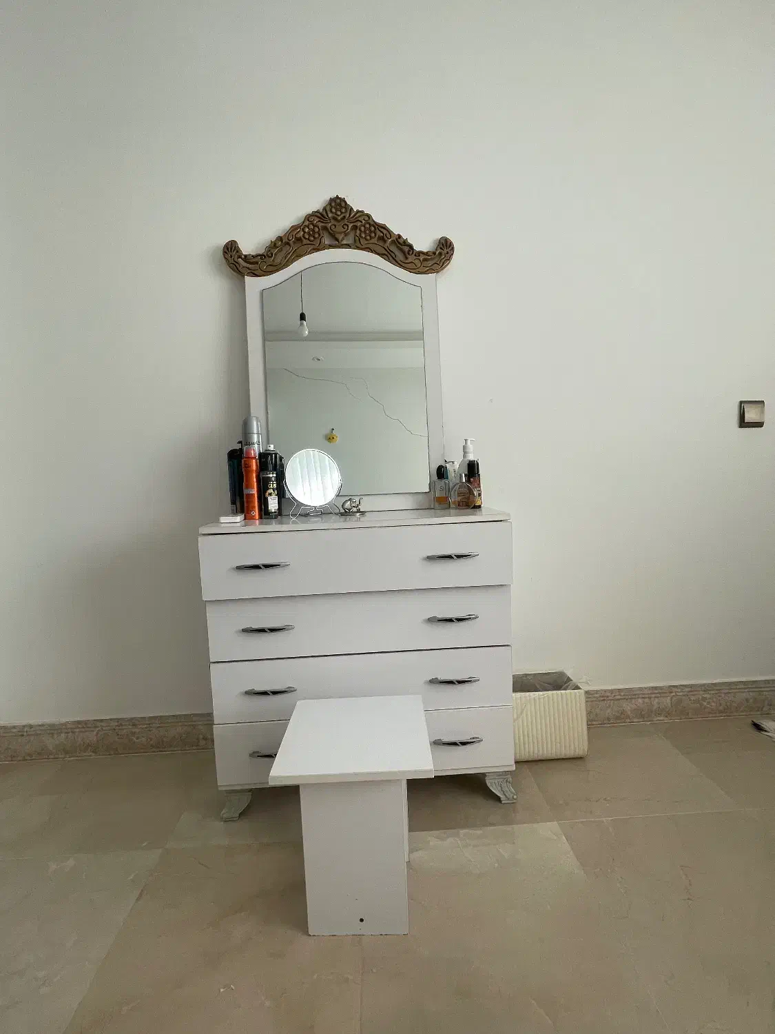 سرویس خواب|تخت و سرویس خواب|عباس‌آباد, |دیوار