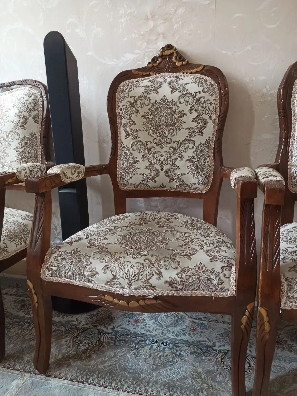 مبل چوبی هشت نفره|مبلمان خانگی و میز عسلی|ری, فیروزآبادی|دیوار