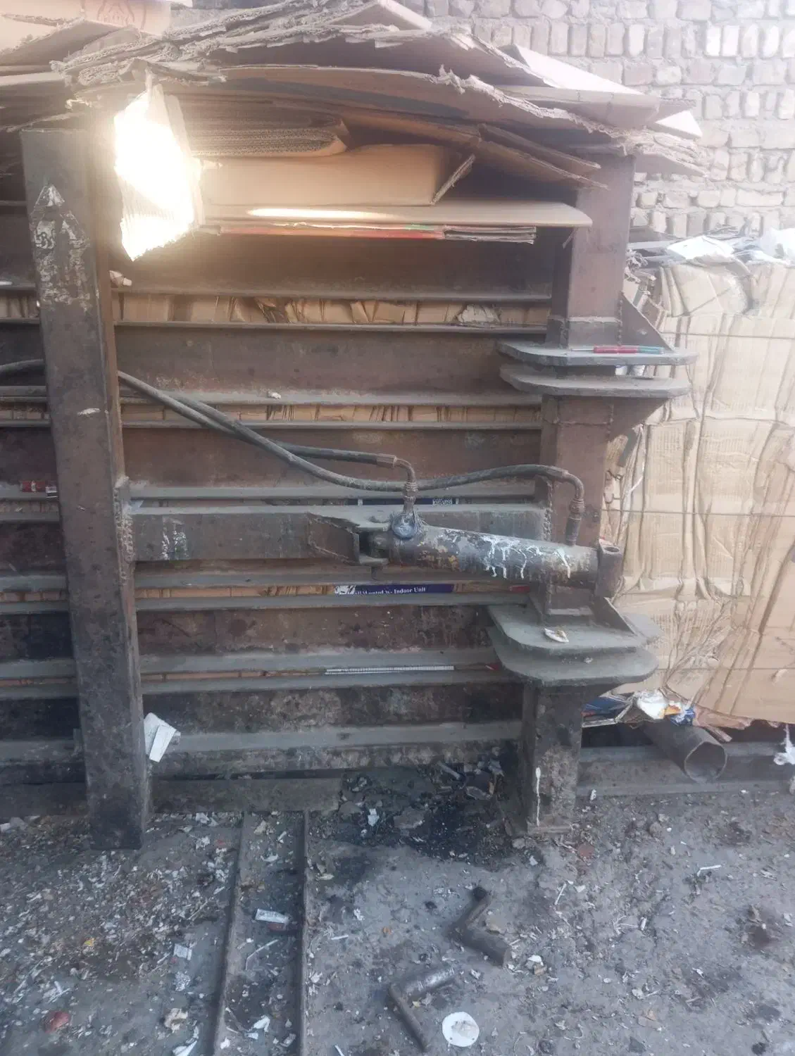 دستگاه پرس 700کیلوی|ماشین‌آلات صنعتی|بجنورد, |دیوار