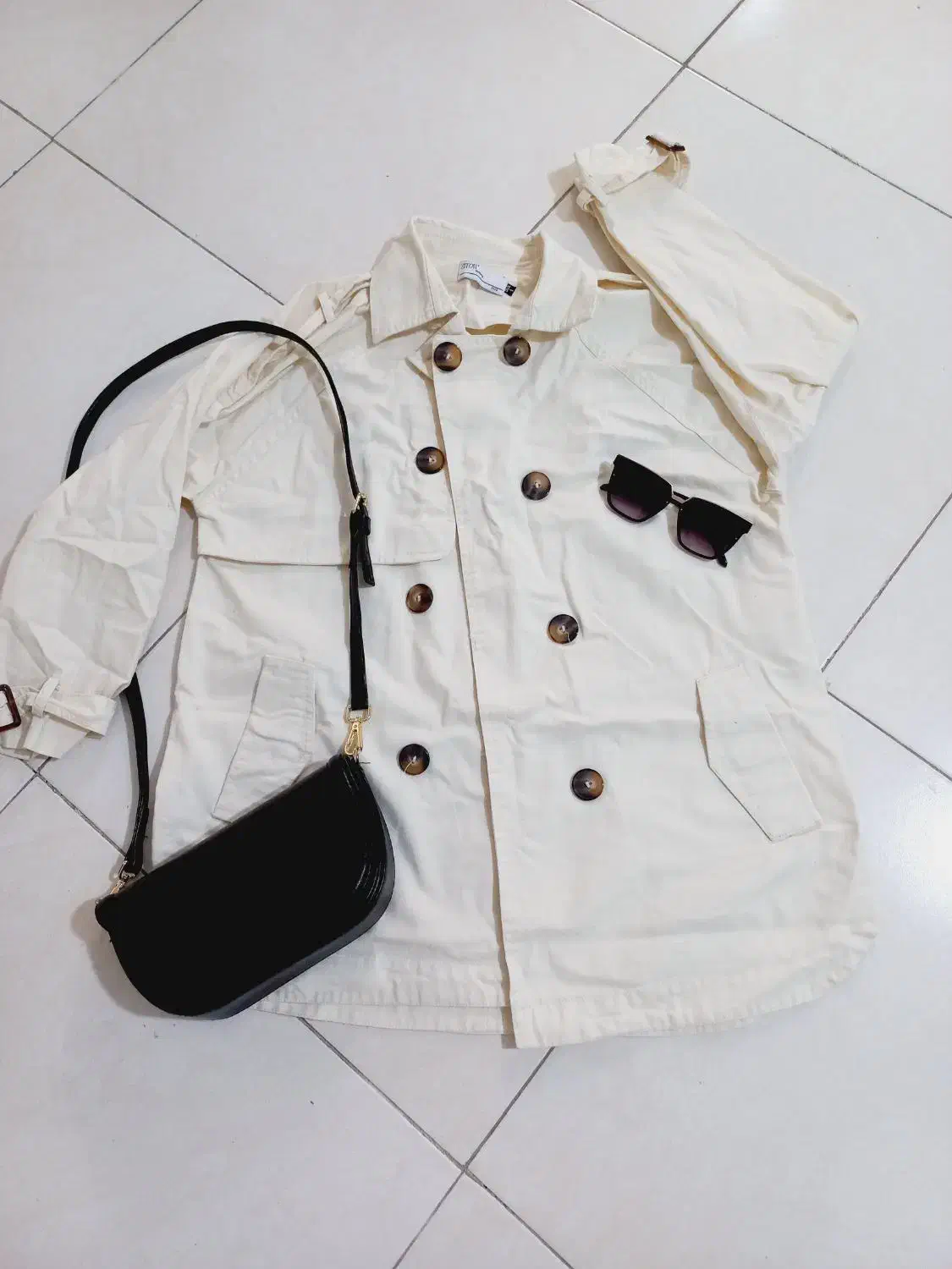 لباس زنانه|لباس|قدس, شهرقدس|دیوار