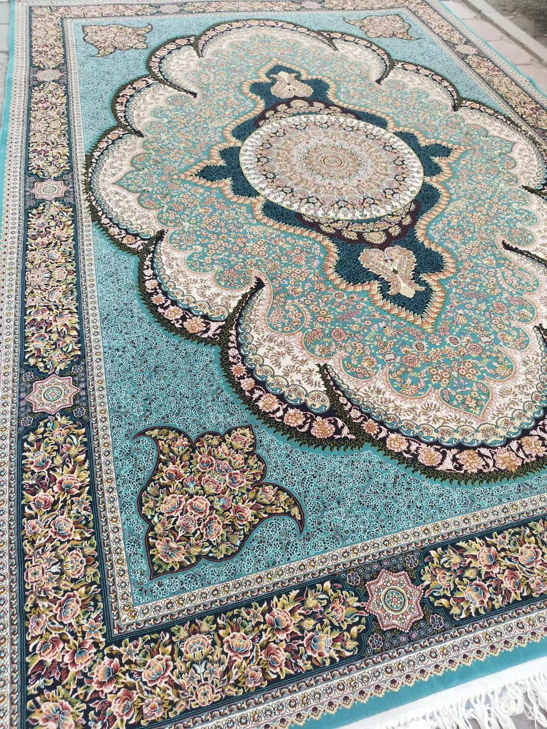 ۴تخته ۹متری ۷۰۰شانه اصل در حد نو|فرش|میانه, |دیوار
