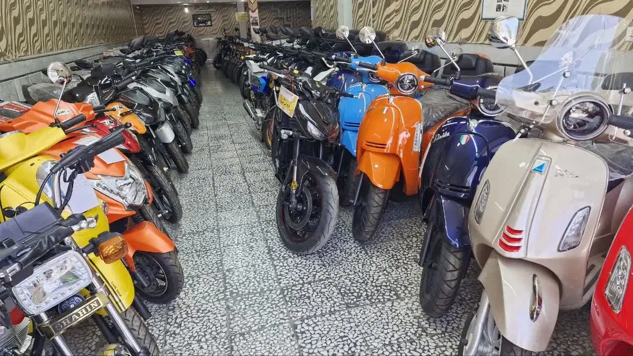 موتور سیکلت هـونـدا //|موتورسیکلت|برخوار, |دیوار