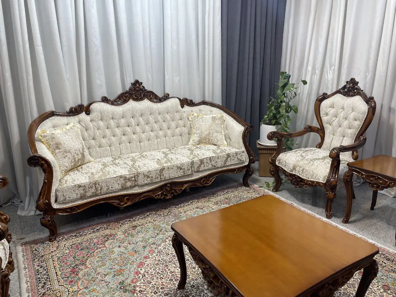 مبل کلاسیک ماهور / نقد و اقساط|مبلمان خانگی و میز عسلی|شهریار, شهریار|دیوار