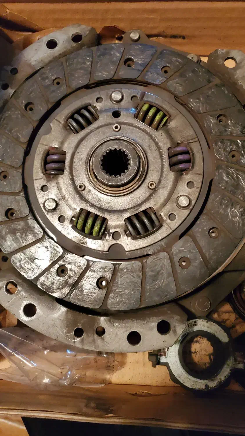 صفحه کلاچ سورن پلاس شرکتی|قطعات یدکی و لوازم جانبی|اصفهان, جلفا|دیوار