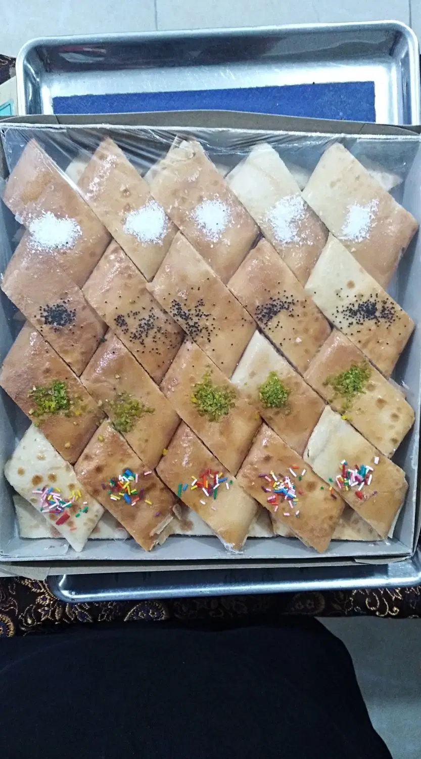 نان یوخه.گتک. کلمپه. خرمایی کرمانشاه. و|خوردنی و آشامیدنی|شیراز, شهرک نیروی انتظامی|دیوار