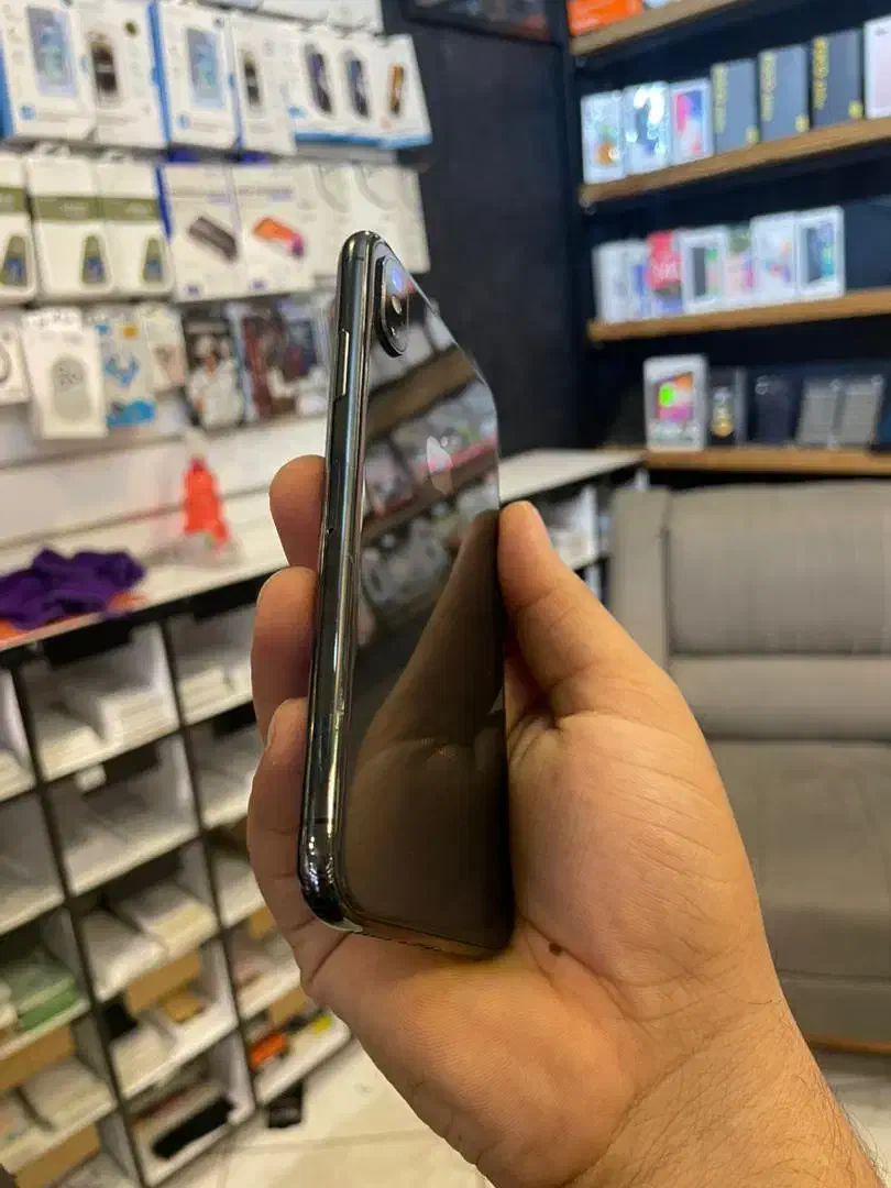 آیفون iphone X با حافظهٔ ۶۴ گیگابایت|موبایل|تهران, تهرانپارس جنوبی|دیوار