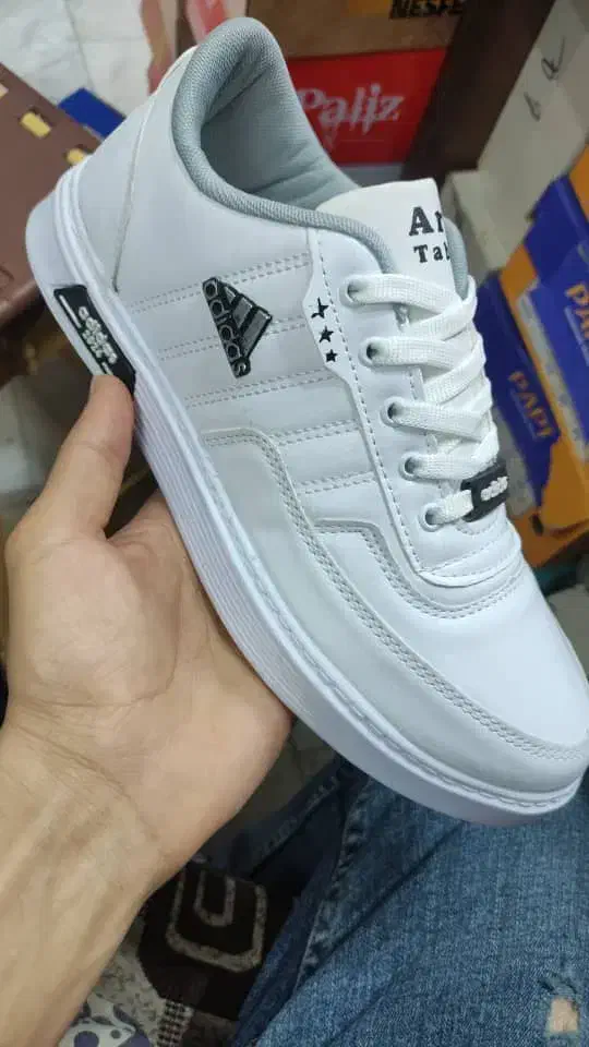 کفش|کیف، کفش، کمربند|بستان آباد, |دیوار