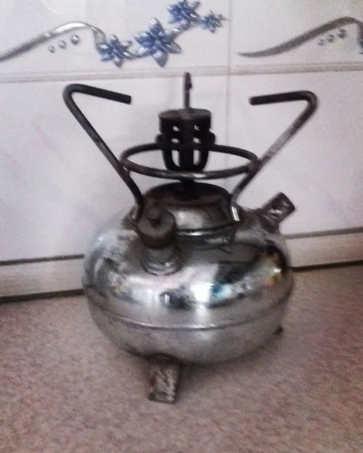 چراغ پریمرز|کلکسیون اشیاء عتیقه|کاشمر, |دیوار