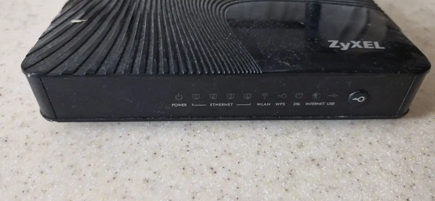 مودم زایکسل بسیار تمیز|مودم و تجهیزات شبکه|اصفهان, شفق|دیوار